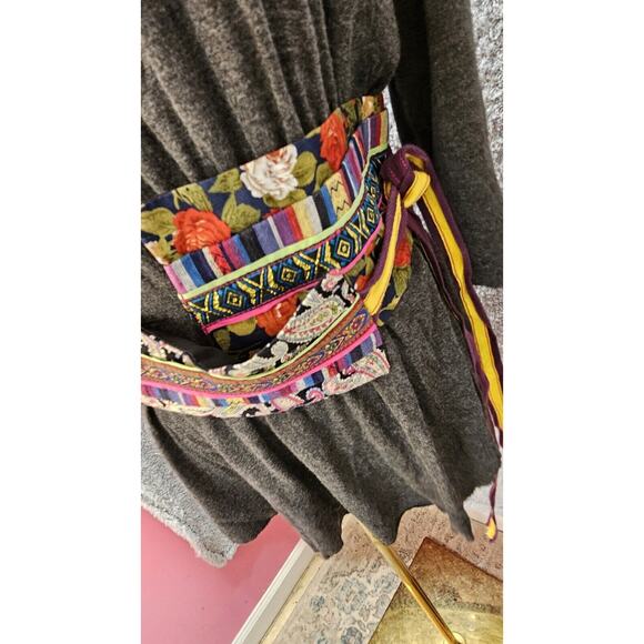 A COMMON THREAD | Anthropologie Boho Hippie Embellished Belted Top Art Sm 4 6 - Picture 3 of 5